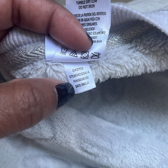 Peanuts 2 piece velour pajamas set - Picture 7 of 12